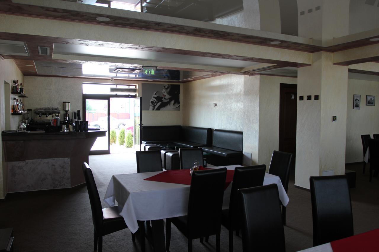 Vila Europa Motel Olteniţa Buitenkant foto