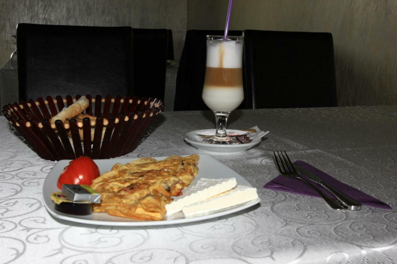 Vila Europa Motel Olteniţa Buitenkant foto